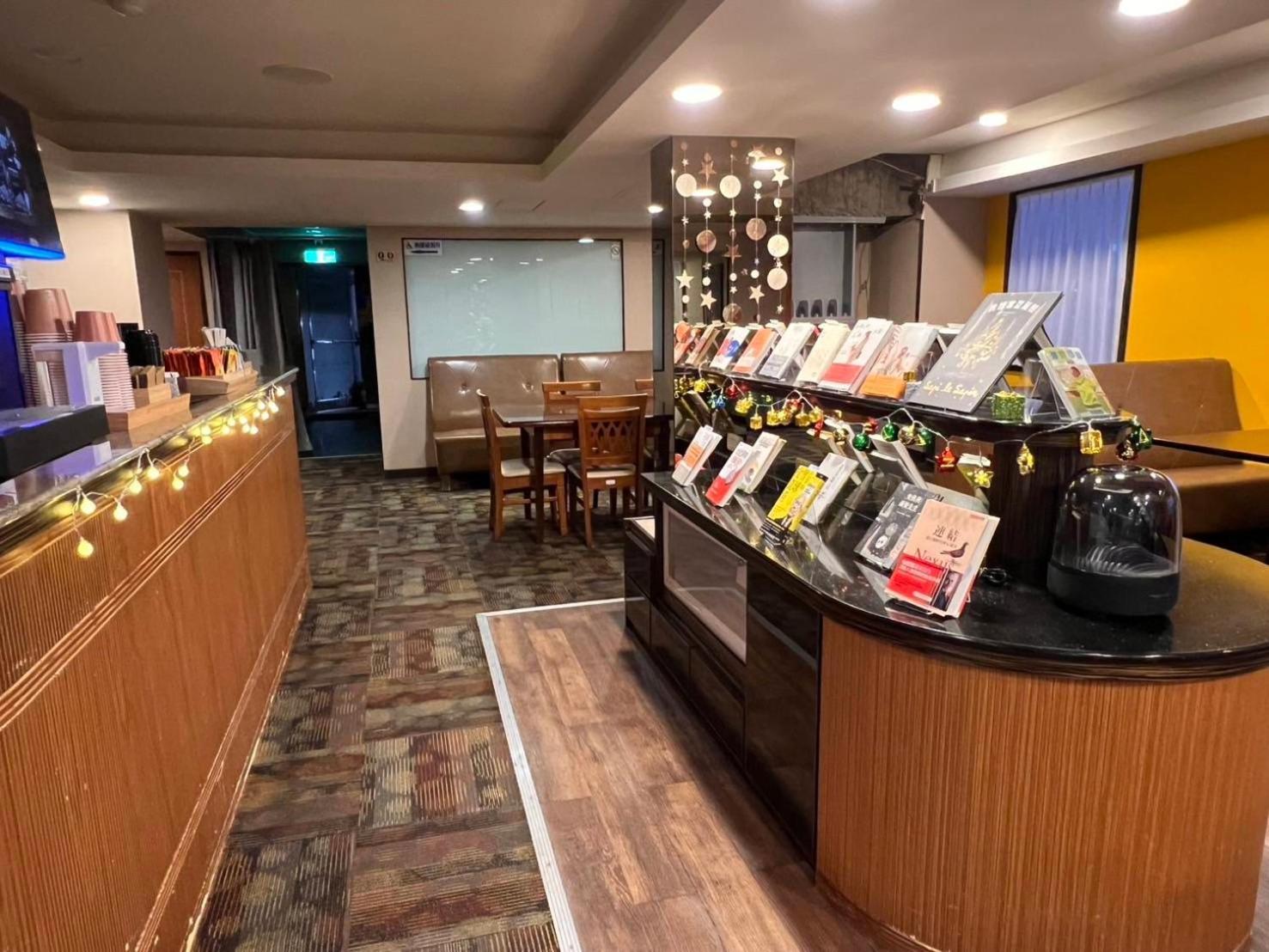 Hub Hotel - Zhongshan Branch Tajpej Zewnętrze zdjęcie