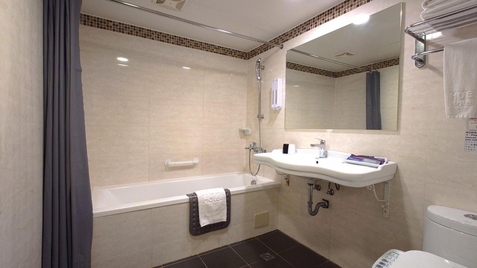 Hub Hotel - Zhongshan Branch Tajpej Zewnętrze zdjęcie